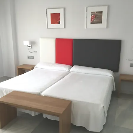 Hotel First Flatotel Internacional
